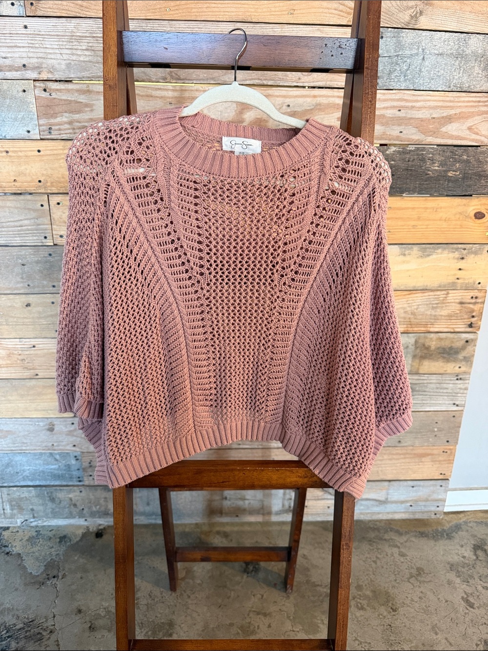 Jessica Simpson Dusty Rose Crochet-Knit Short Pullover Sweater
